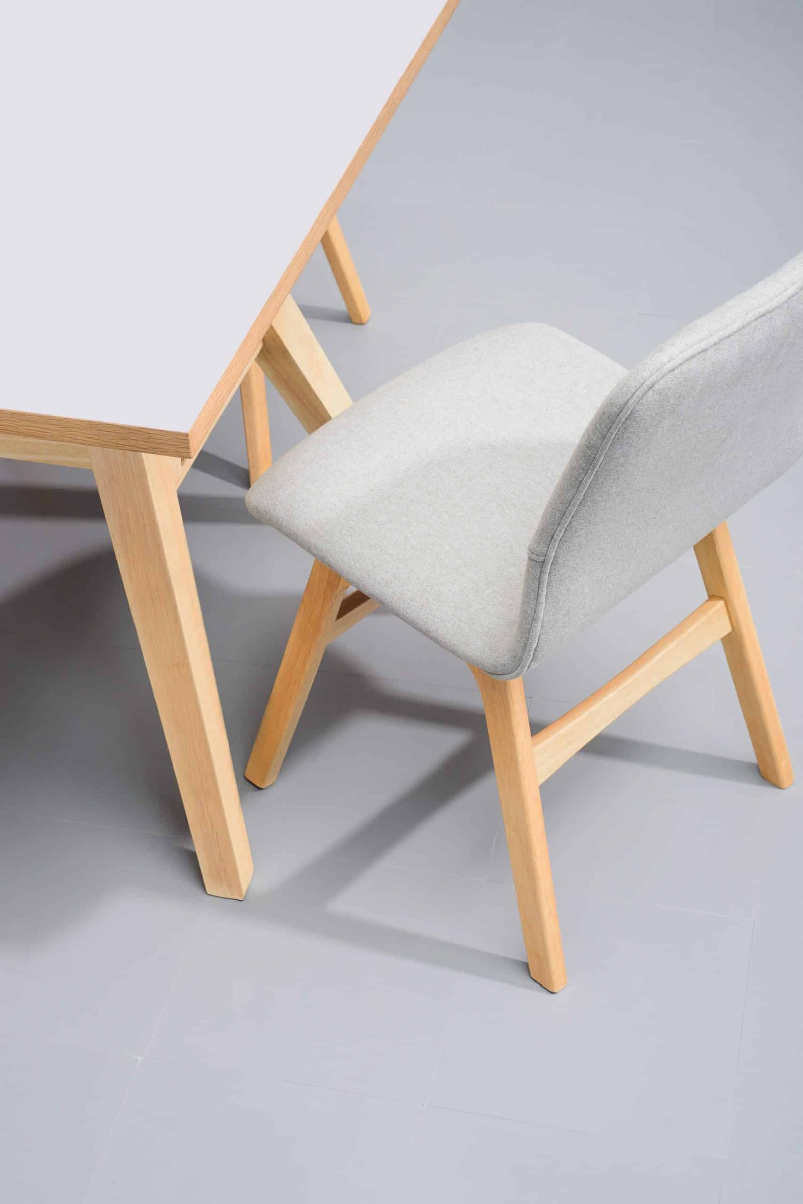 VALKO 1000X2000 DINING TABLE 112/161/112 - Image 4