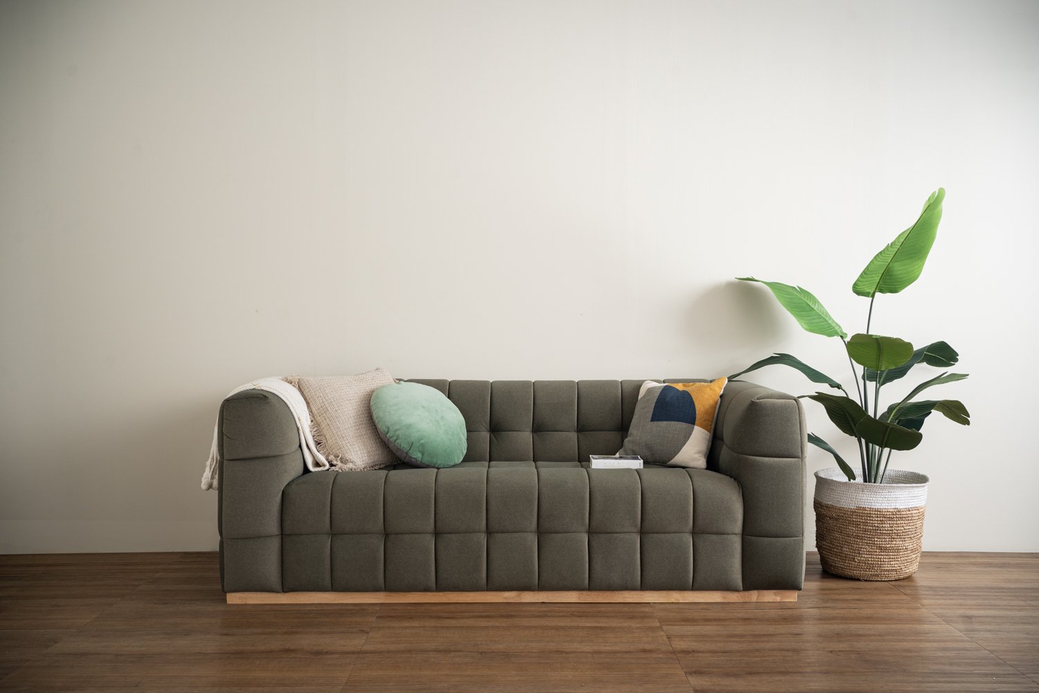 MONROE 3 SEATER SOFA 102/3694 (PET FRIENDLY FABRIC) - Image 2