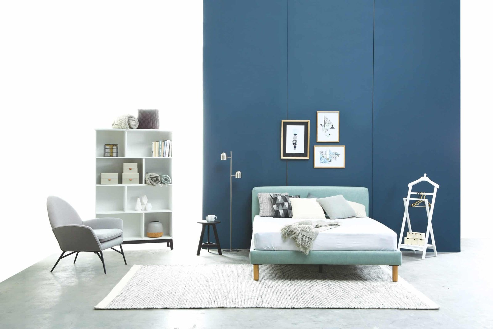 HOWELL HIGH BOOKCASE 114/174/171 - Image 2