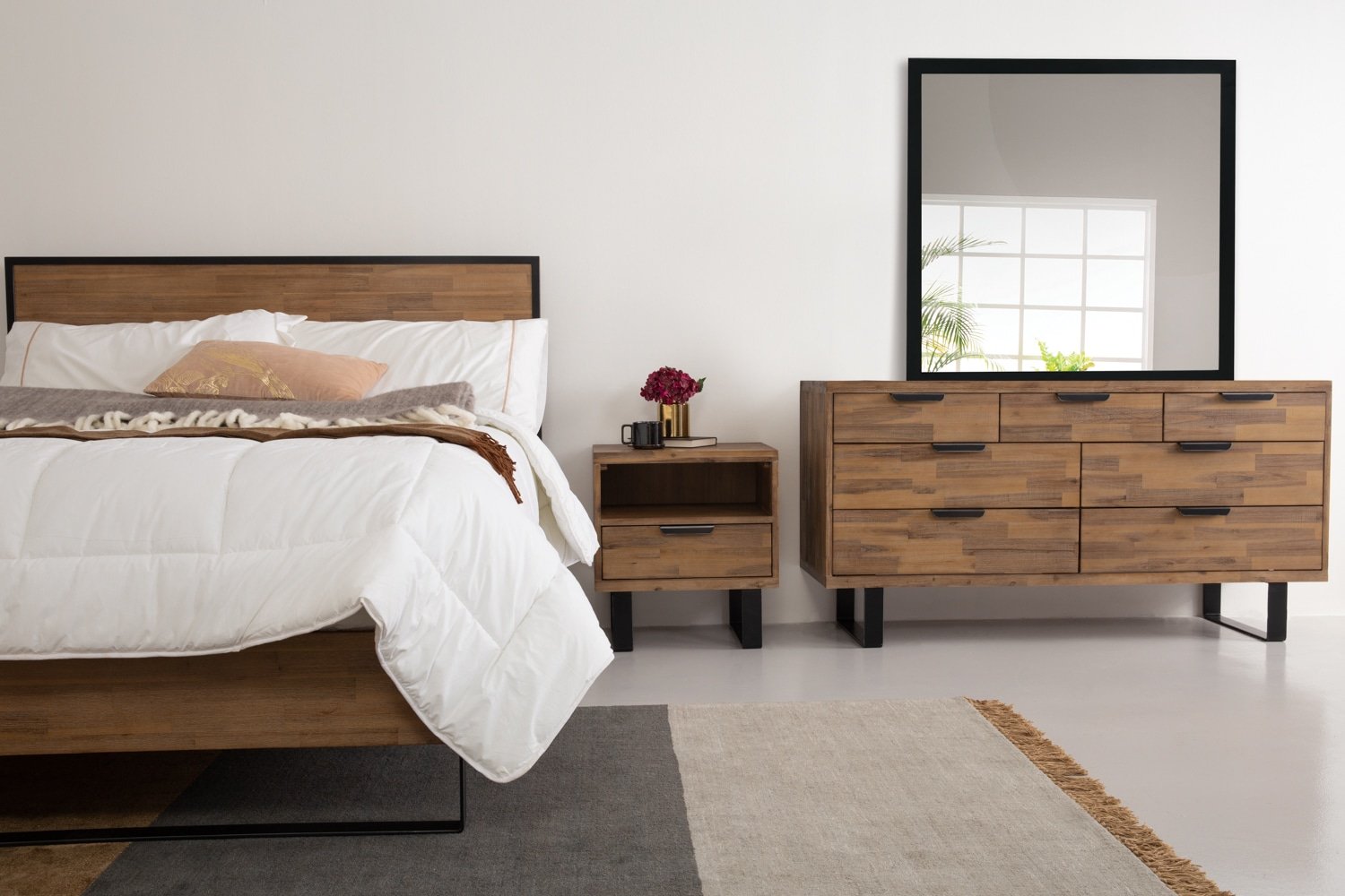 BRINHILL 1000 X 1000 WALL MIRROR 802/1802 (#) - Image 2